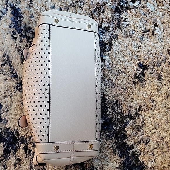 Kate Spade Mercer Isle Sloan - Picture 3 of 16